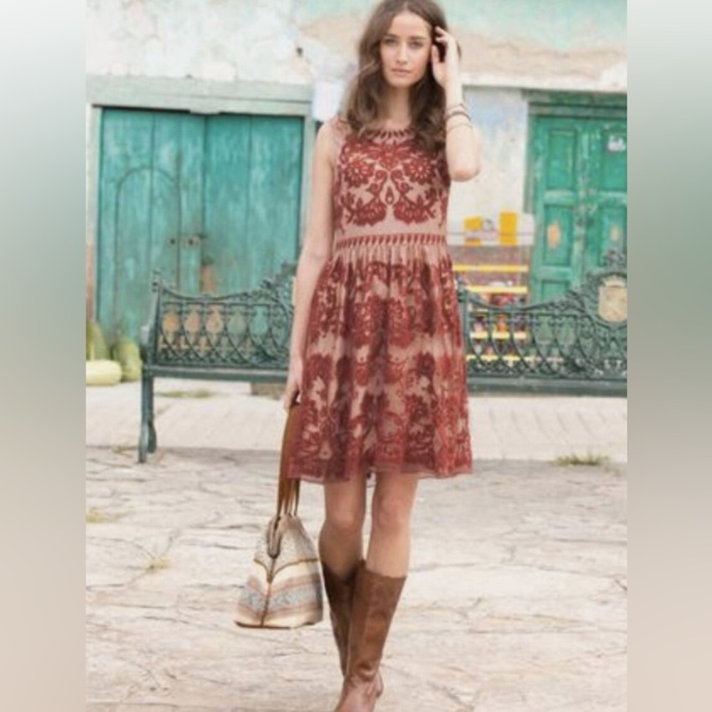 Sundance Rust and Cream Lace Mini Dress